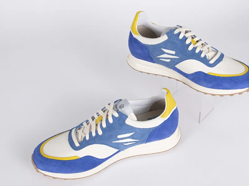 Vue 1 – chaussures bleues
